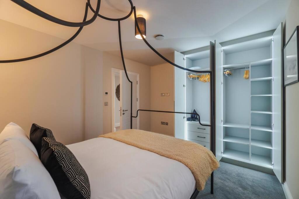 1Br Gem, Private Parking Apartamento Windsor Exterior foto